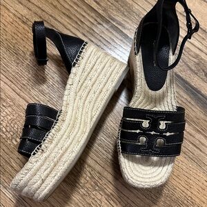 Tory Burch Women's INES Cage Wedge Espadrilles size 8M sandals platform black